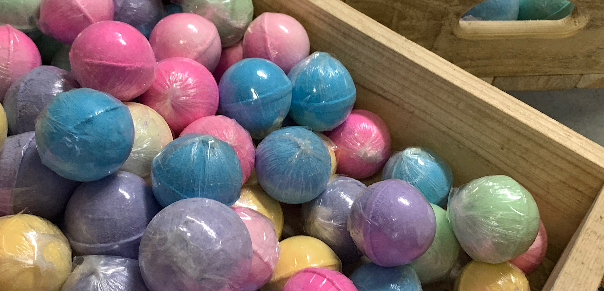 Bath Bombs in Saradox Factory shop
